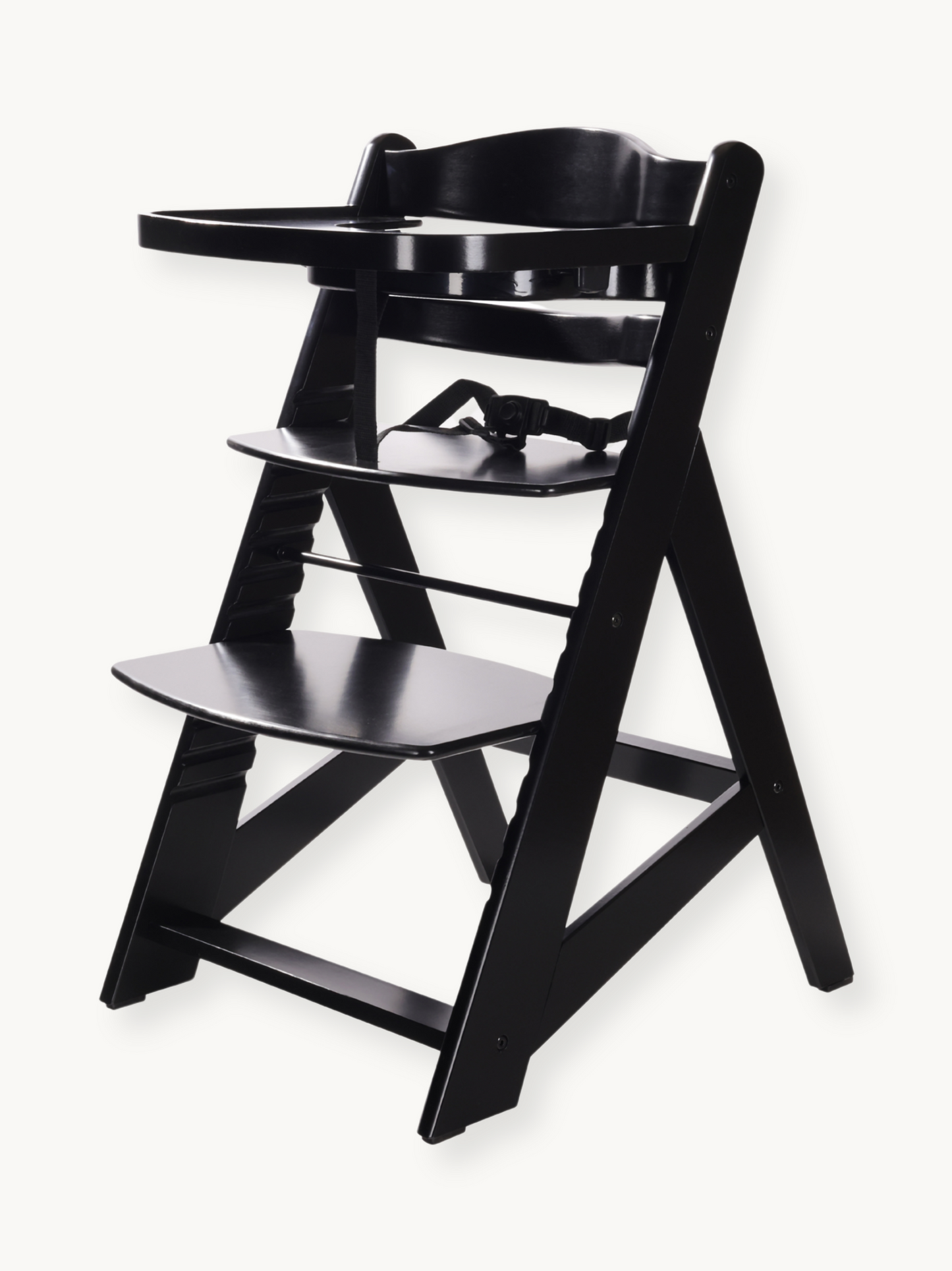 Adjustable highchair with tray and cushion