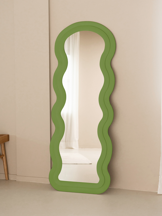 Wavy standing mirror Clara with suede velvet upholstery