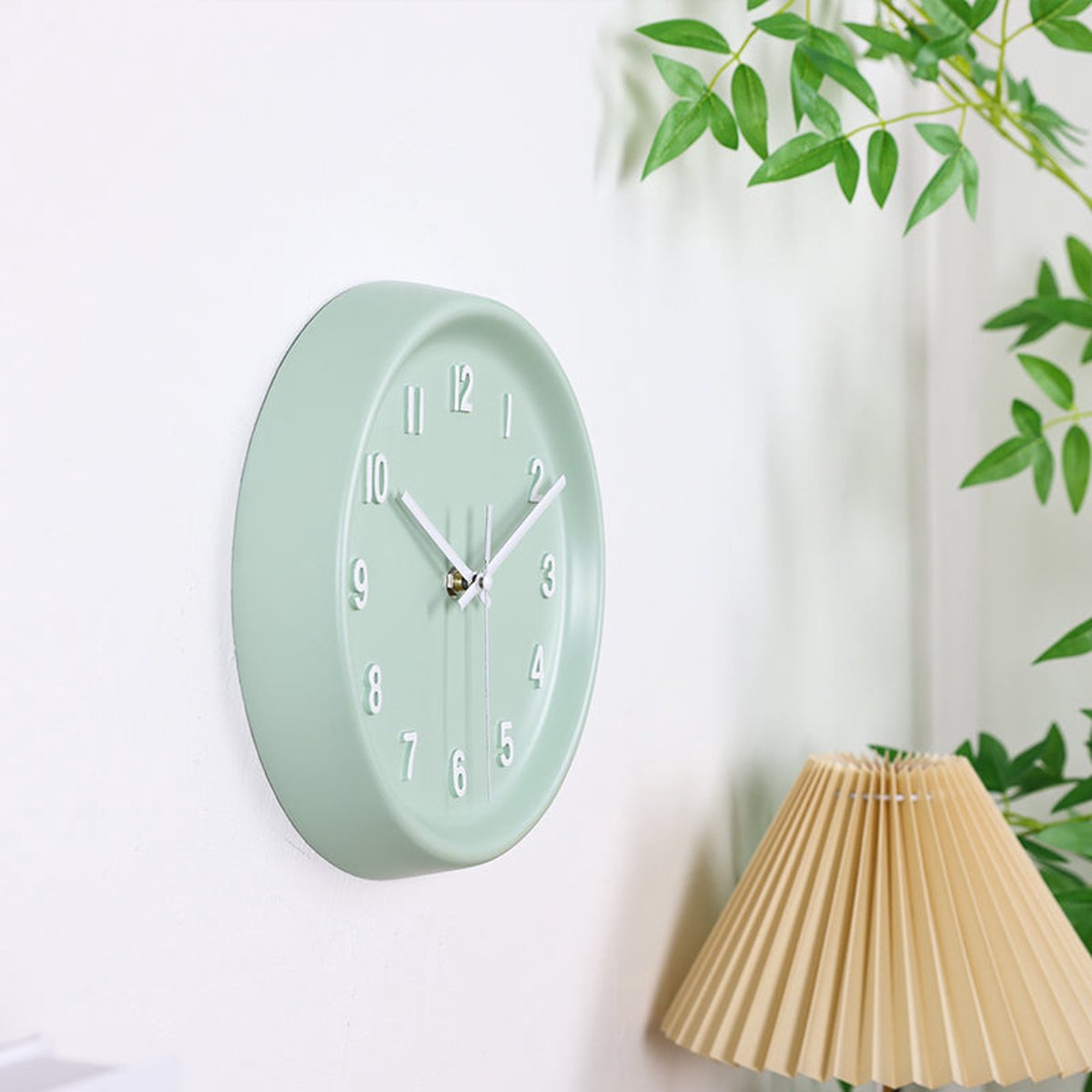 Wall clock Oslo modern Scandinavian design Ø 25 cm