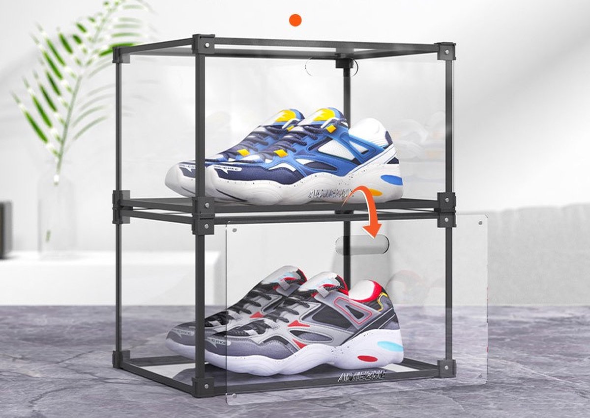 Set mit 4 transparenten Sneaker-Displayboxen