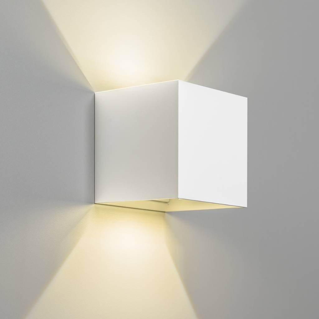 Lámpara de pared LED moderna para interior y exterior