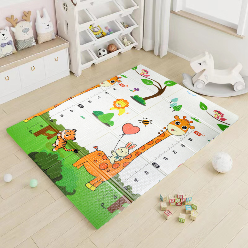 Double-sided foam play mat for kids (Giraffe)