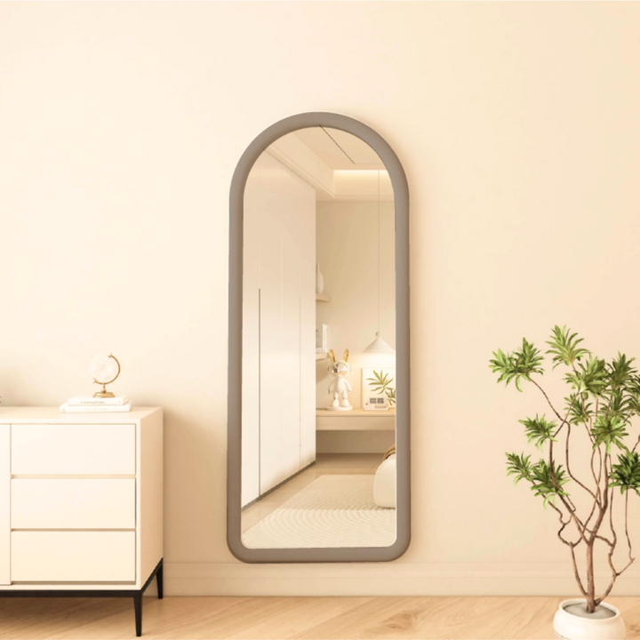 Miroir sur pied ovale rembourré 160x60 cm - Velours suédine - Taupe