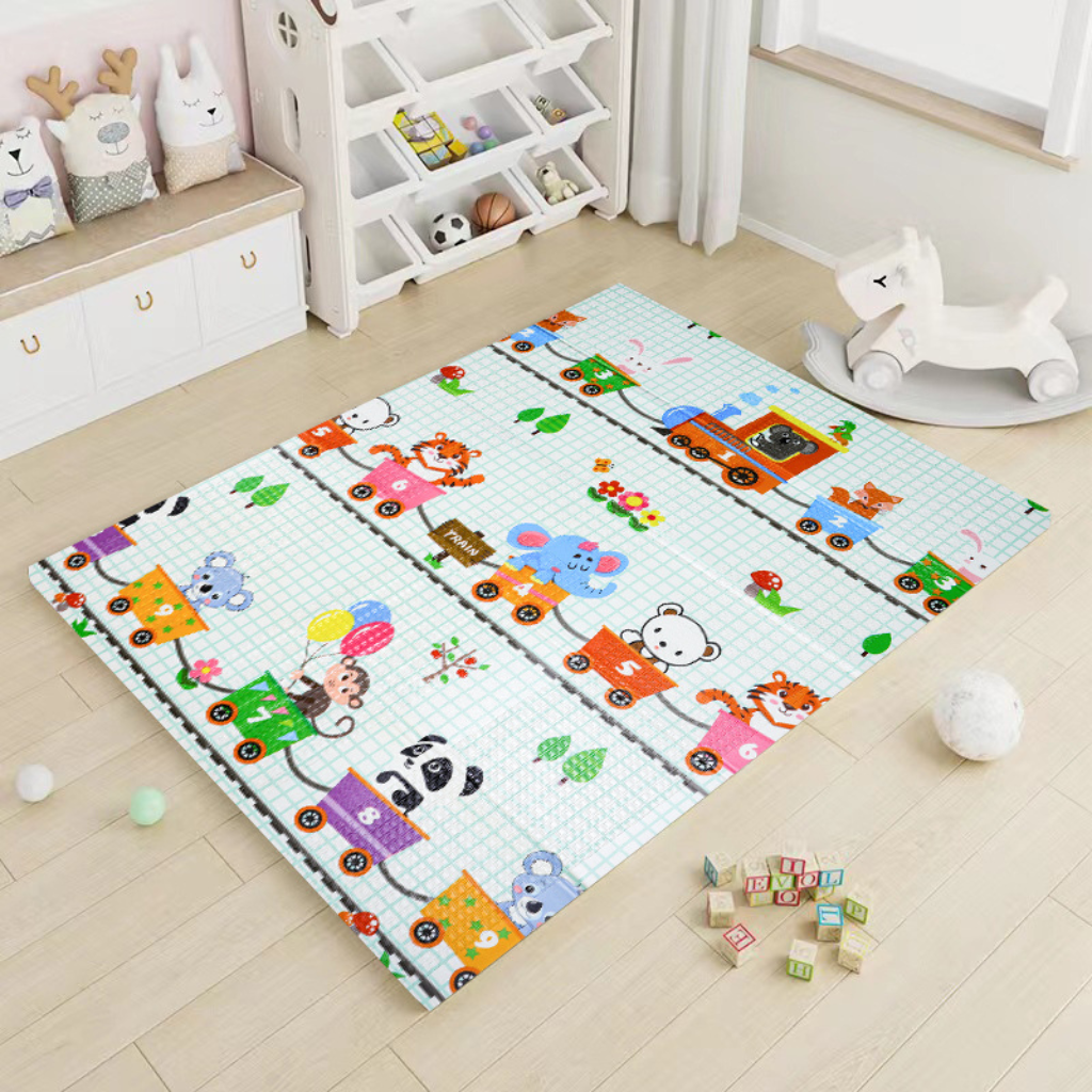 Double-sided foam play mat for kids (Giraffe)