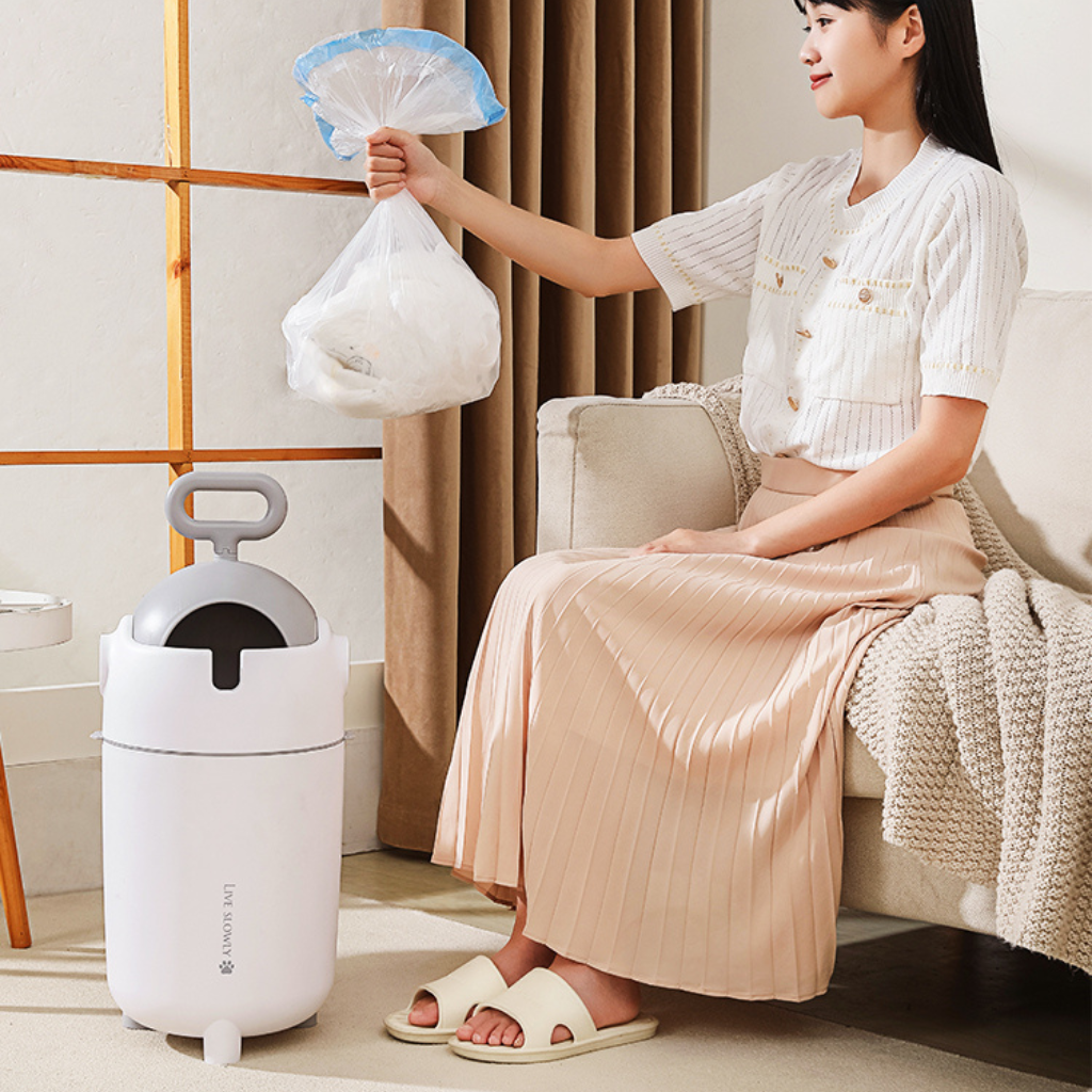 Odorless diaper pail 15L