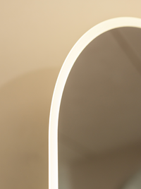 Oval frameless standing mirror Ophelia with LED lighting