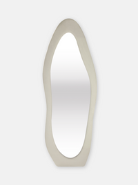Asymmetrical standing mirror Seraphina with teddy fabric upholstery