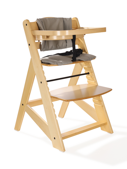 Houten kinderstoel met dienblad en kussen