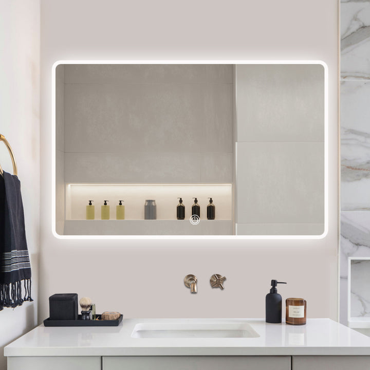 Miroir de salle de bain rectangulaire avec éclairage