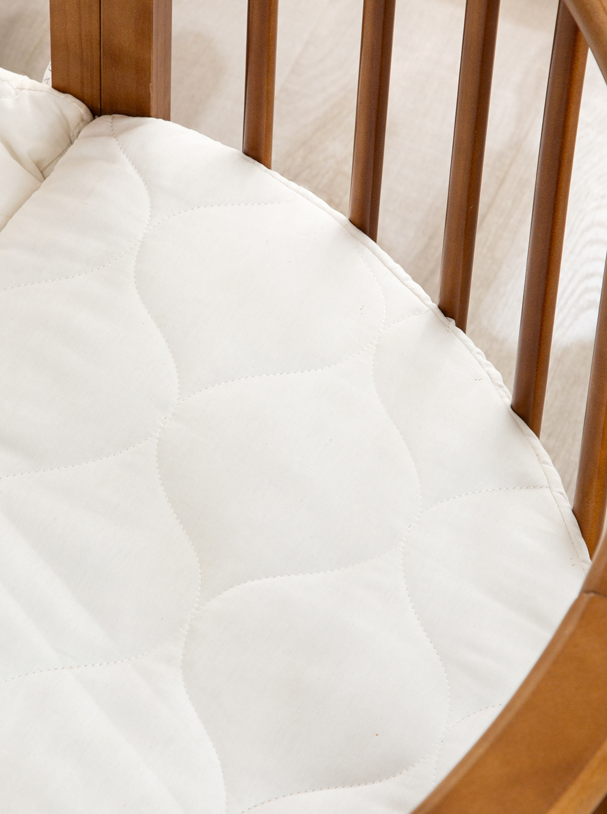 Round playpen Sami with mattress