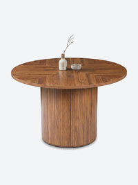 Japandi round dining table