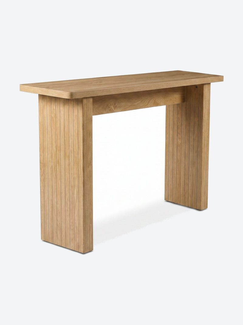 Japandi console table with ribbed legs