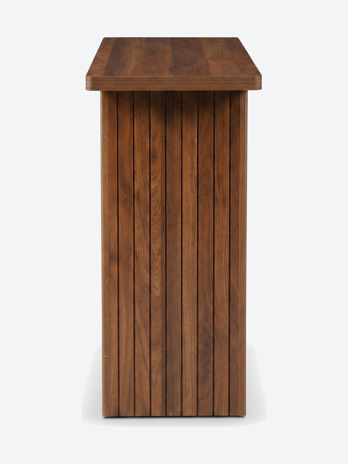 Japandi console table with ribbed legs