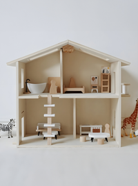 Houten poppenhuis met meubelset