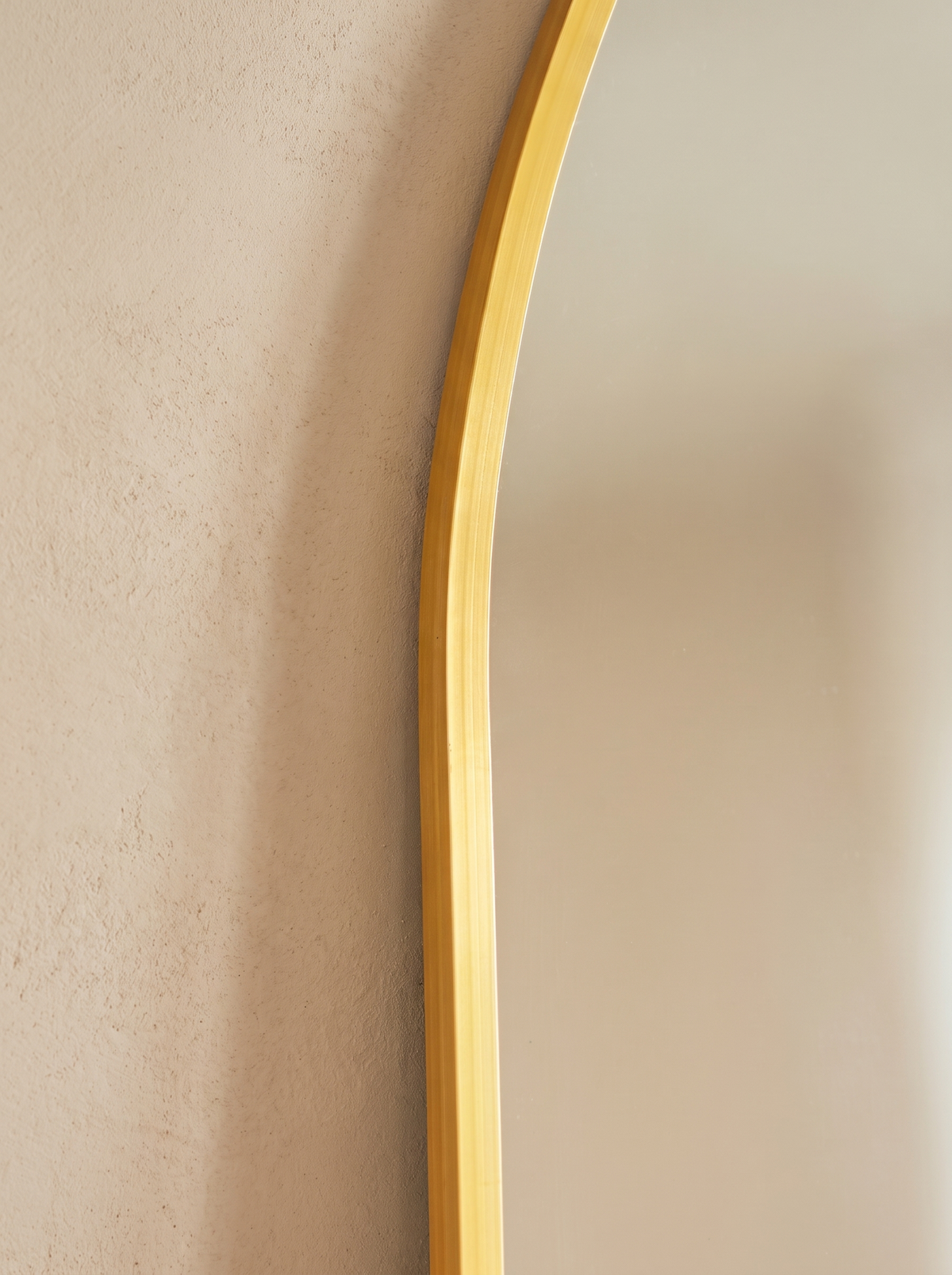 Oval standing mirror Eden